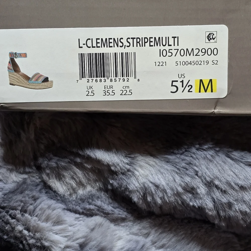 NWB Franco Sarto Clemens Espadrille Wedge Sanda Colorful Striped‎ Size 5.5